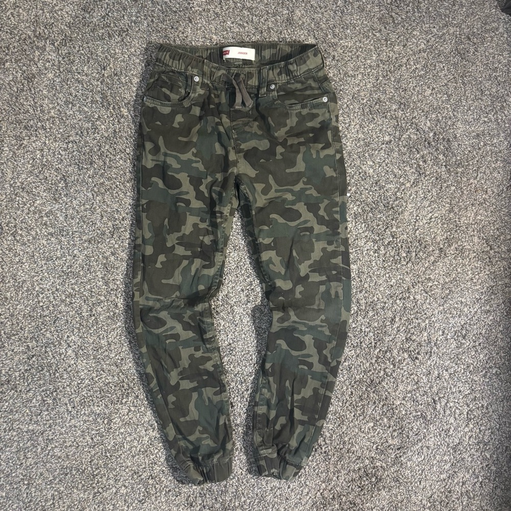 Vintage Levis Youth Size 12 Camo Jogger Pants